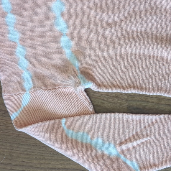 Joe fresh / peach and white sweater / Lg - Picture 3 of 5